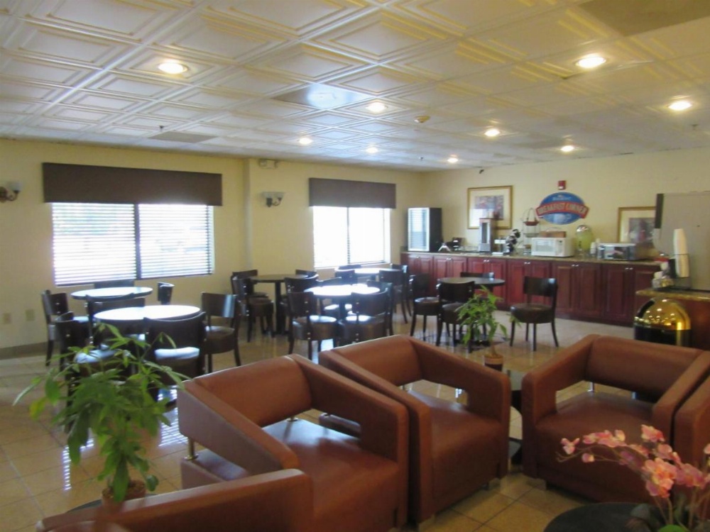 Baymont by Wyndham Columbia Fort Jackson Image 19