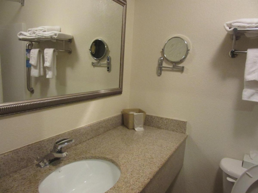 Baymont by Wyndham Columbia Fort Jackson Image 27