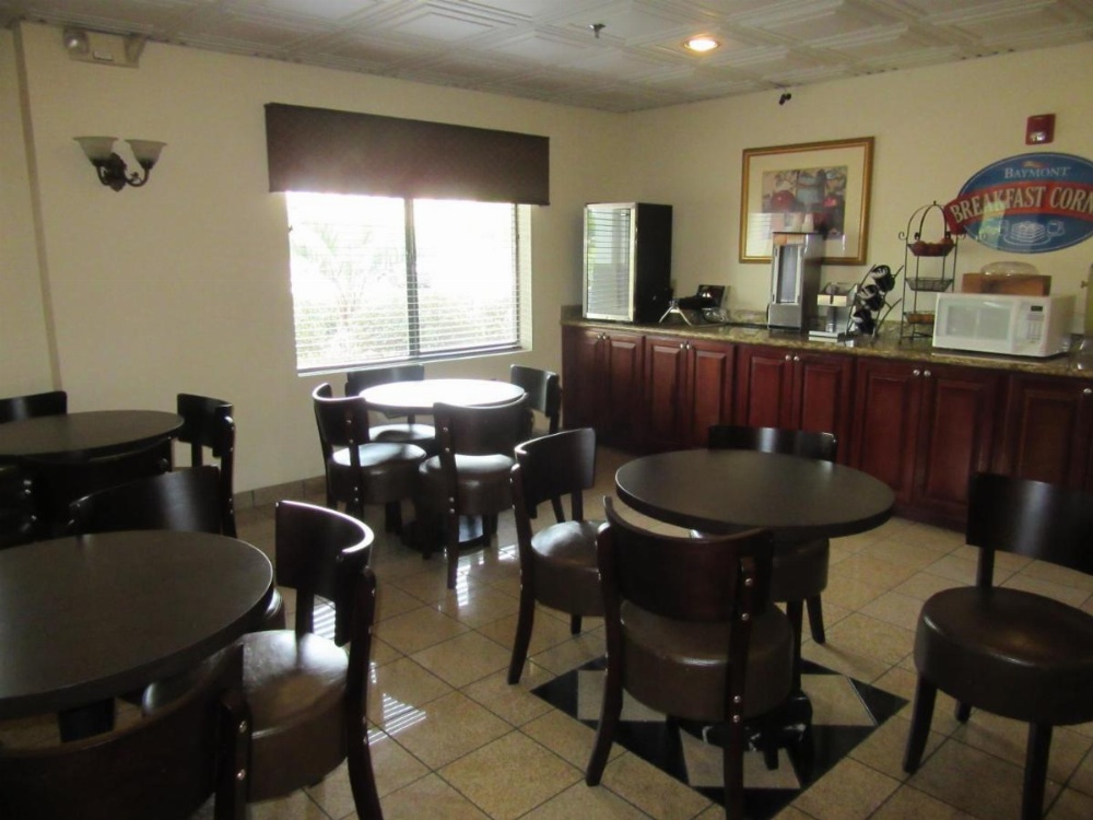 Baymont by Wyndham Columbia Fort Jackson Image 37