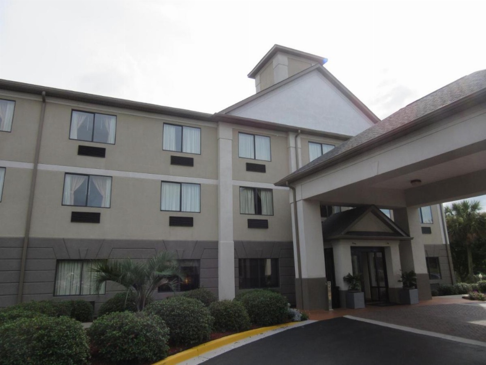 Baymont by Wyndham Columbia Fort Jackson Image 43